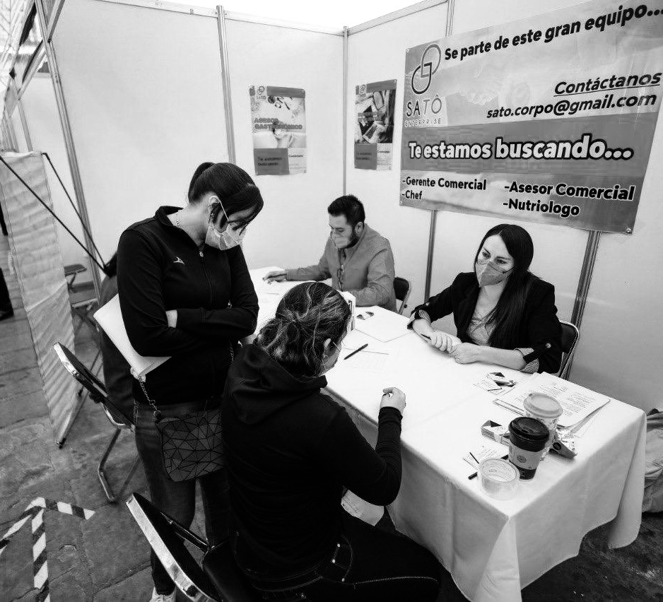 OFRECEN MÁS DE MIL 200 VACANTES EN LA 1ra FERIA LABORAL DE LAS MUJERES ...